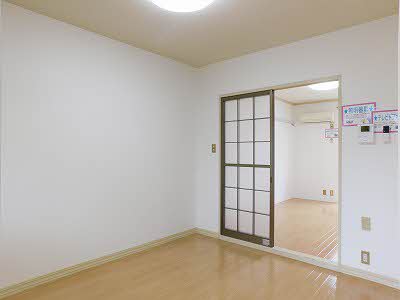 ハイツアールデコ A0101号-3