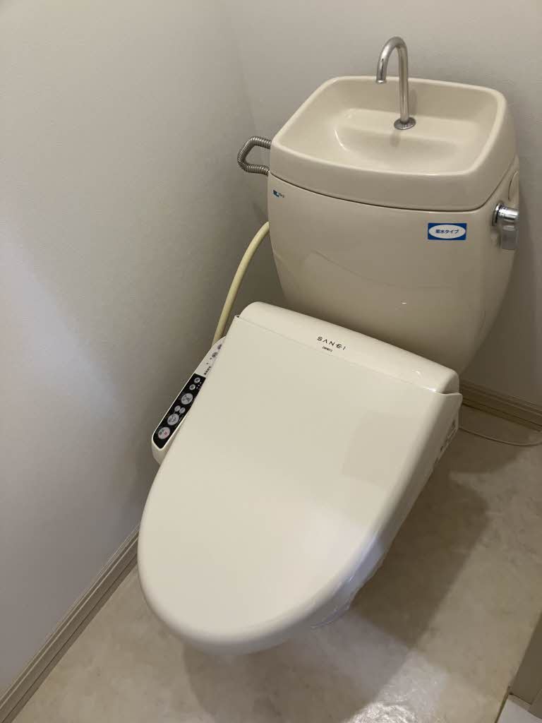 ハイツアールデコ A0202号-9