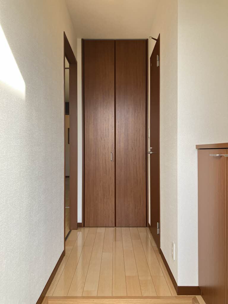 Ｔ．Ｈ．サルーテ　Ｂ棟 B0103号-9