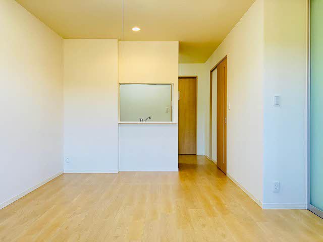 シャーメゾン・アーク A0207号-2