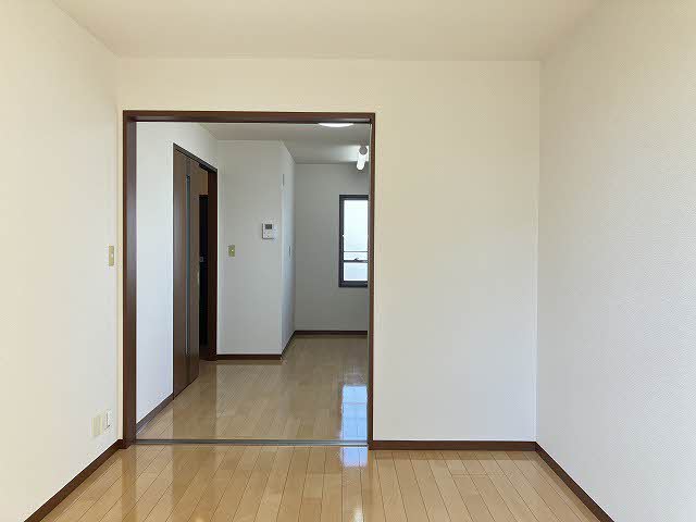 メゾン・ド・プラス A0105号-2