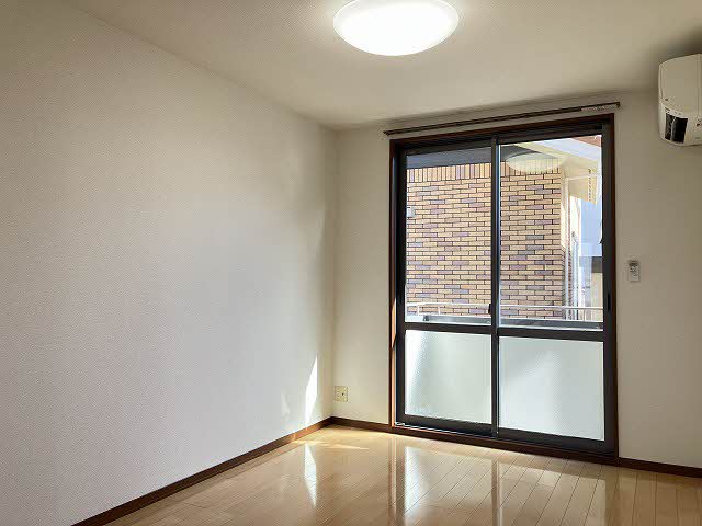 メゾン・ド・プラス A0105号-4