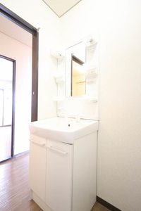 フレグランス阿賀南 C棟 C0202号-5