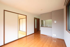 シャーメゾンプレシオン　Ｂ棟 B0202号-2