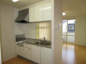 シャーメゾンエピナール F棟 B0215号-3