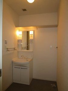 シャーメゾンエピナール F棟 B0215号-8