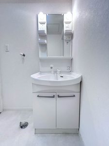 シャーメゾンツインズ　Ｂ棟 B0205号-4