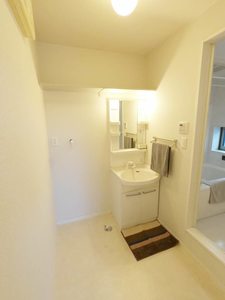 クラヴィエ沖洲　Ⅱ番館 B0205号-4