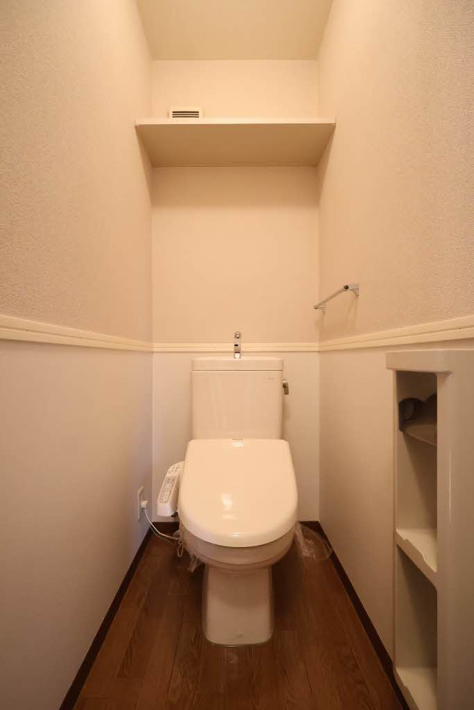 カーサ焼山中央　Ｅ棟 B0101号-8