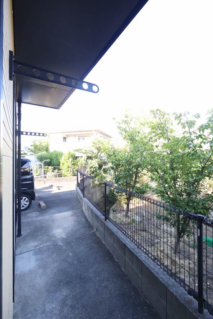 カーサ焼山中央　Ｅ棟 B0101号-13