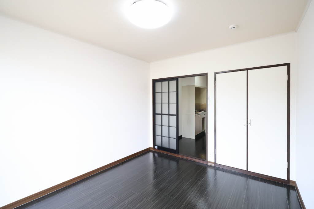 シャーメゾン石井 A0103号-2