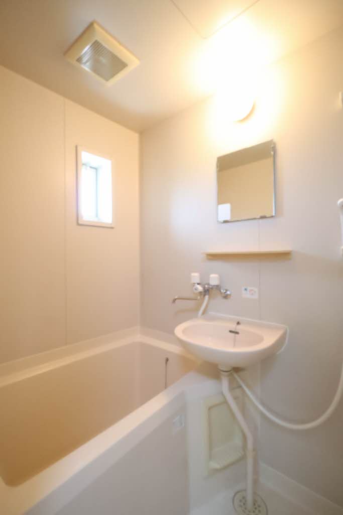 シャーメゾン石井 A0103号-4