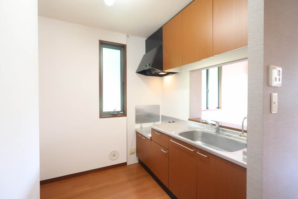 シャーメゾンプレシオン　Ｂ棟 B0202号-3