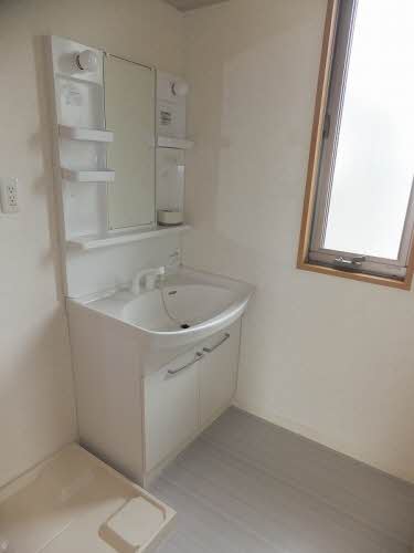 パティオ・ドュ・シャーメゾン Ⅰ棟 A0202号-3