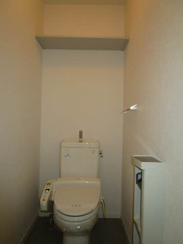 シャーメゾンエピナール F棟 B0215号-9