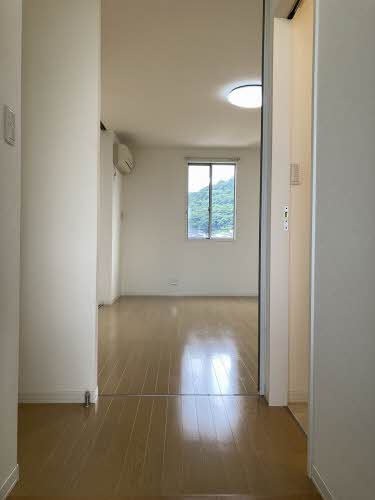 シャーメゾンツインズ　Ａ棟 A0202号-2