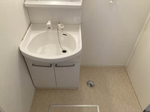 シャーメゾンツインズ　Ｂ棟 B0107号-8