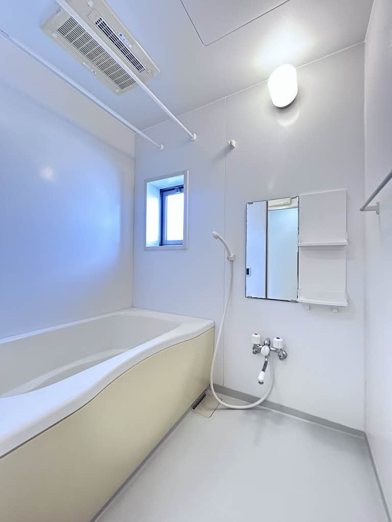 シャーメゾンツインズ　Ｂ棟 B0205号-5