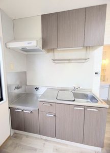 サンライフ光 A棟 A0101号-3