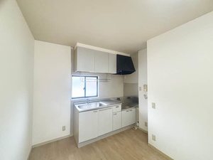 サンフォーレス　Ａ棟 A0202号-3