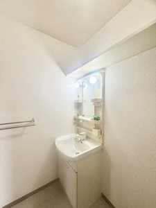 クレインフィールドⅡ　Ｂ棟 B0201号-5