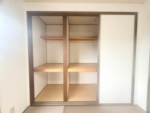 クレインフィールドⅡ　Ｂ棟 B0201号-8