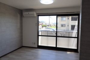 クレインフィールドⅢ　Ｂ棟 B0101号-2