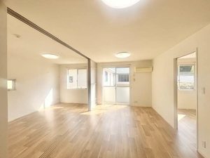 シャーメゾン・クレセオ D棟 B0201号-2