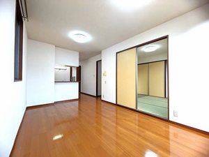 シャーメゾン ウィンズ B棟 B0102号-2