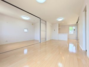 ラ・カーサ アザレア A0101号-2