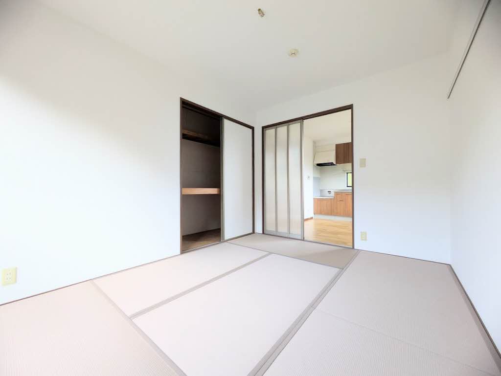 サンライフ光　　Ｄ棟 D203号-4