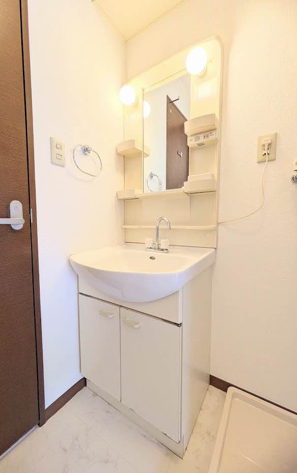 サンライフ光　　Ｄ棟 D203号-5