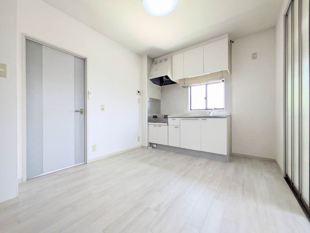 フォーレスＫ’ｓ A0201号-2