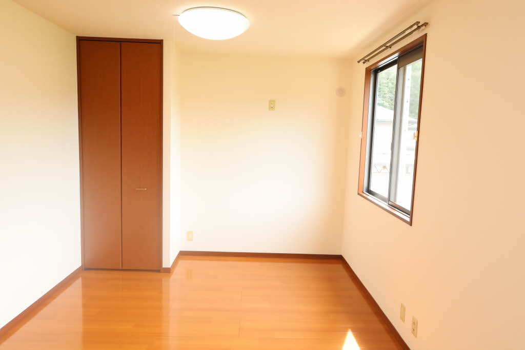 サンフォーレス C棟 101号-10