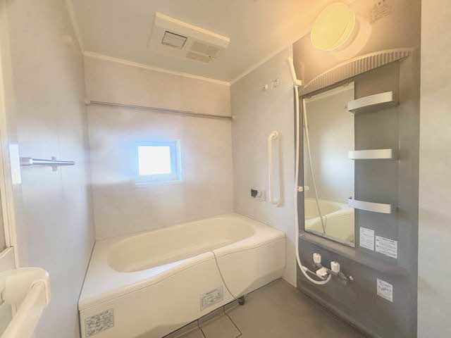 シャーメゾン・クレセオ D棟 B0201号-6