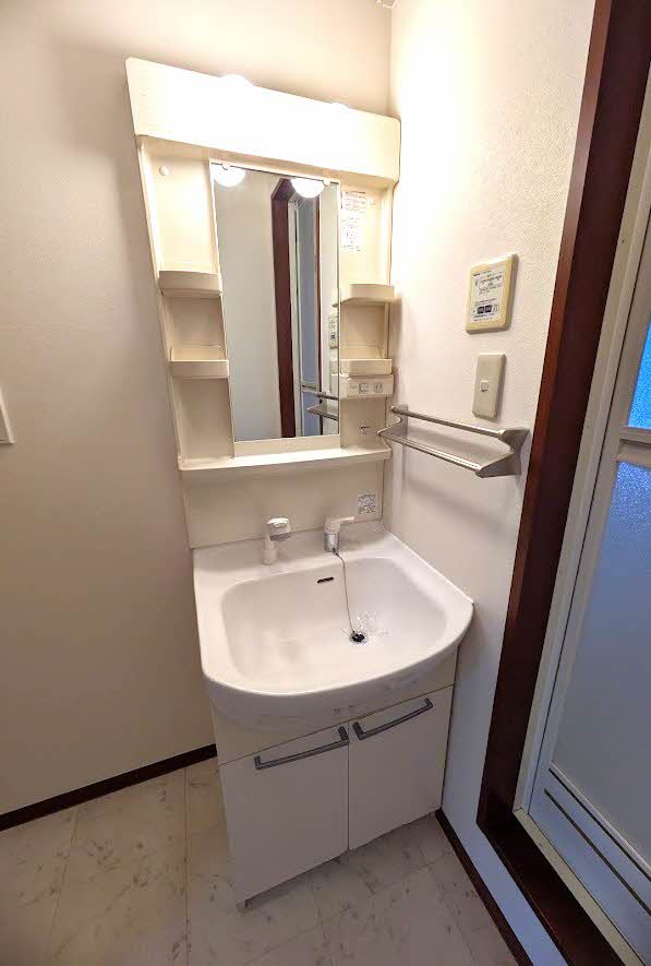 シャーメゾン ウィンズ B棟 B0102号-5