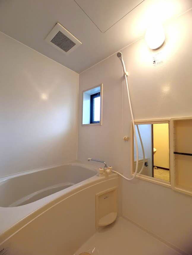 シャーメゾン ウィンズ B棟 B0102号-6