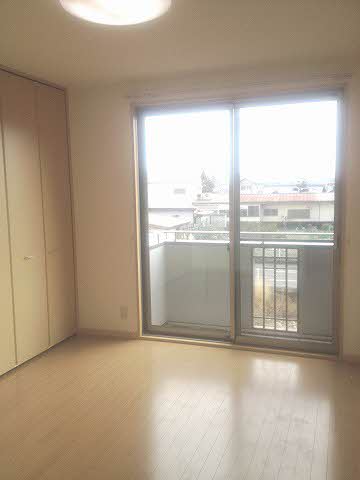 フローエ　Ａ棟 A202号-2