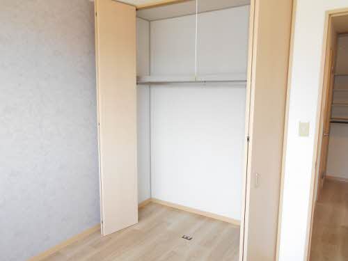 シャーメゾン・ペリドット A0201号-8