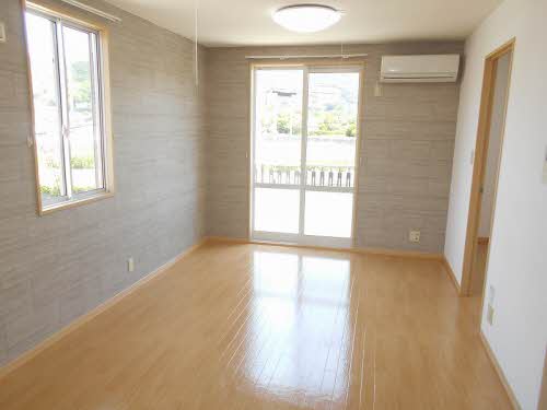 シャーメゾン・ペリドット A0202号-3