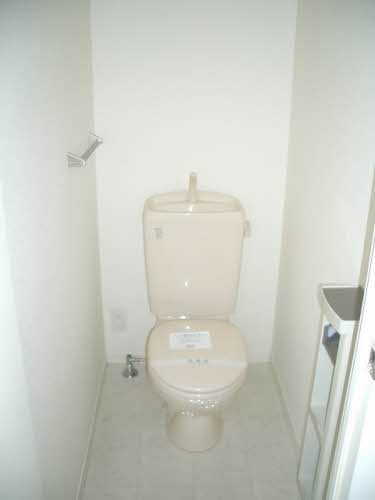 シャーメゾン　ファミール A0203号-9