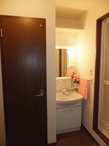 グランディアス　弐番館 B0101号-3