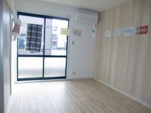 ディアスタウン B棟 B0102号-2