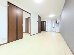 エクセルハイツ C棟 C0203号-2