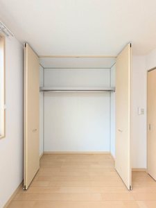 メゾンスカイヒルズ E棟 E0106号-13