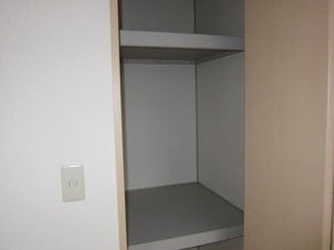 メゾンスカイヒルズ E棟 E0207号-12