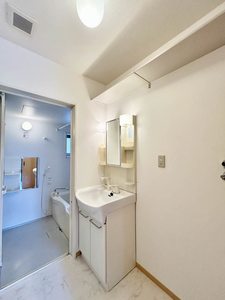 シャーメゾンヤナイB B0102号-5