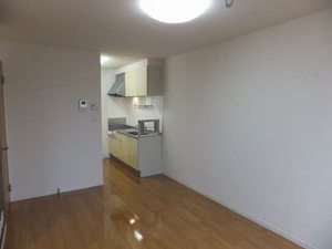 メゾン グリーンガーネット A0202号-8