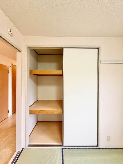 グランドスクウェア B棟 B0201号-10