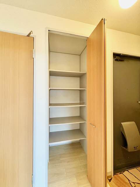 グランドスクウェア B棟 B0201号-15